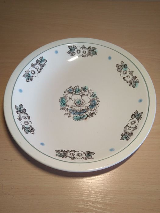 Глубокий салатник. Фаянс СССР