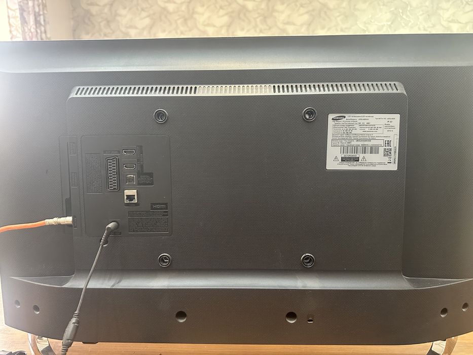 Телевизор Samsung 32