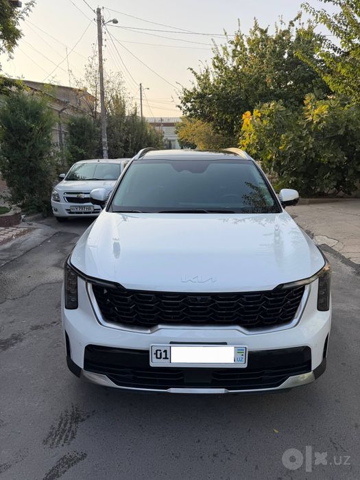 KIA SORENTO год выпуска 2024,объём 2,5 фулл