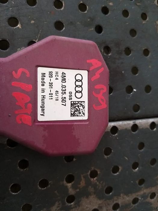 Amplificator antena audi a4 b9 8w 4m0035507