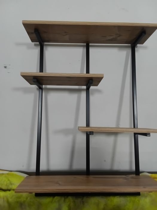 Полка в loft стиле