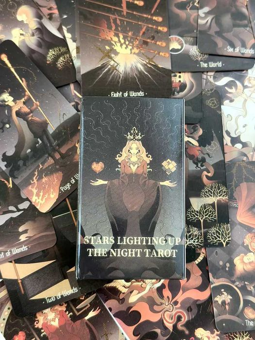 Таро. Runic Tarot и Stars Lighting Up The Night Tarot