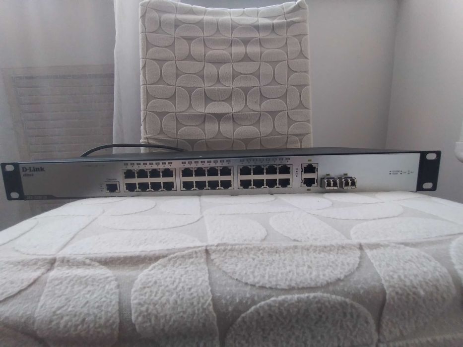 КомутатКомутатоКомутатКомутатор