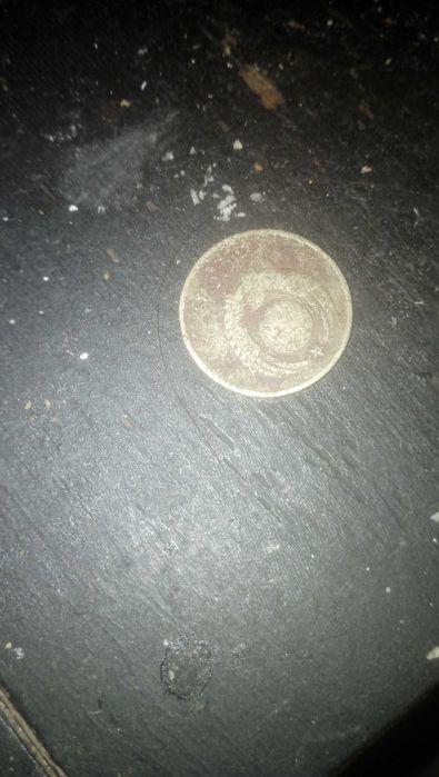 Монети банкноти стари различни