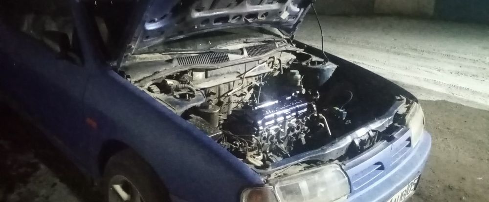 Ниссан Примера. 1.6