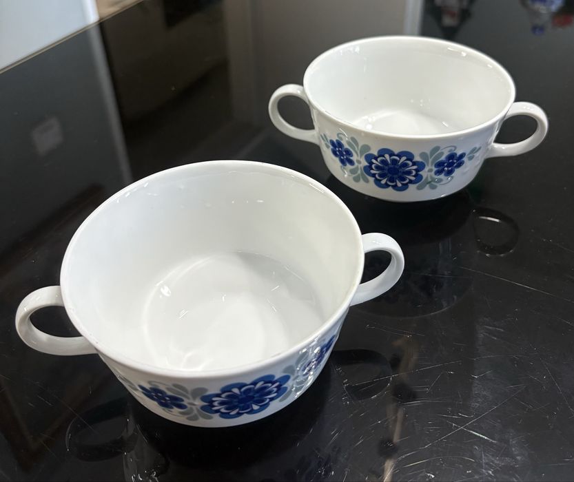 Две порцеланови купички с дръжки на Mitterteich Bavaria