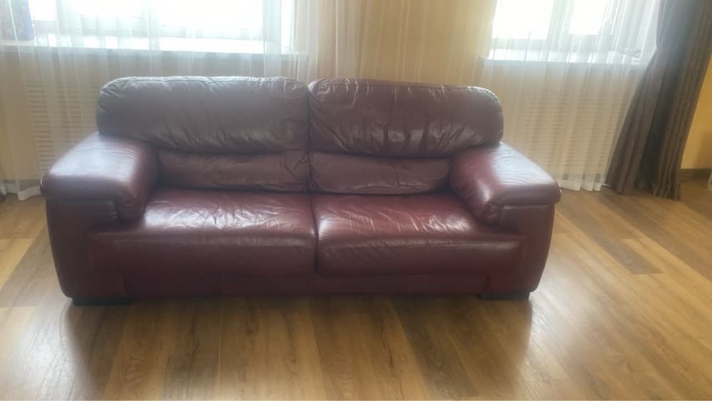 Продам комплект из мягкой мебели