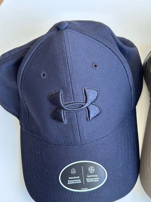 Шапки Siesel, Under Armour, Jack Wolfskin