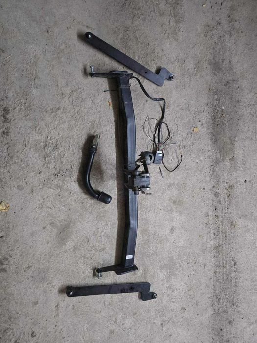 Полуавтоматичен теглич за Renault Talisman седан