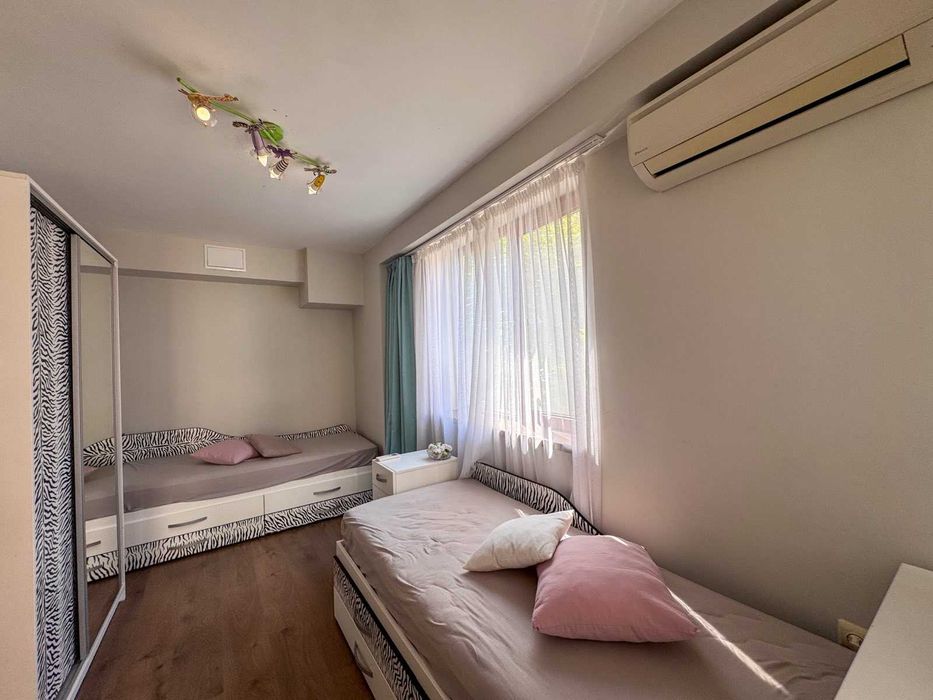 Дава се под наем Тристаен апартамент в Бургас, Възраждане - 96 кв.м за 663 € - Снимка #3