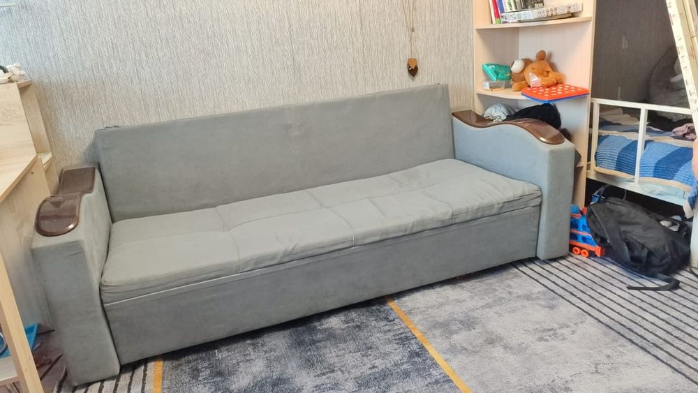 Диван нераскладной