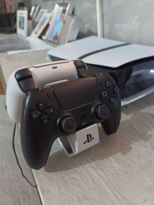 Playstation 5 PRO 4TB sau fara.