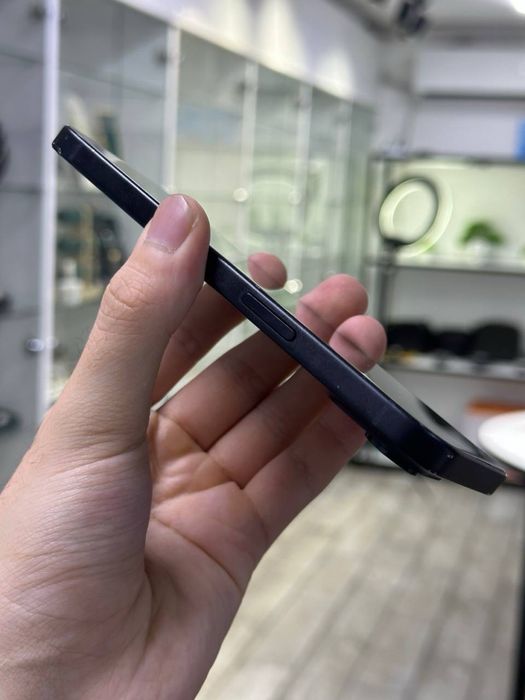 Iphone 15 | 128 gb | nano-sim