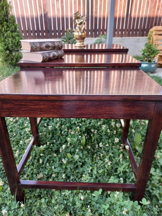 Set 3 măsuțe lemn, mobilă