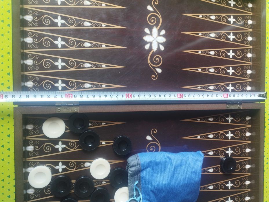 Табла за игра, backgammon