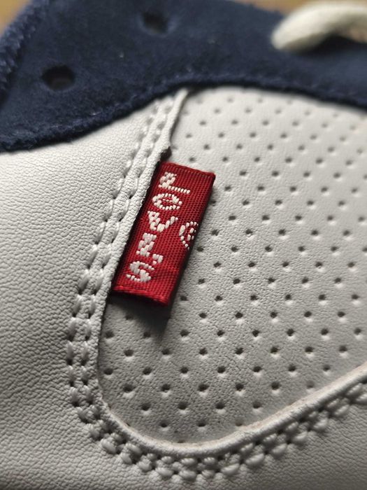 Sneakers Levis Glide marime 43