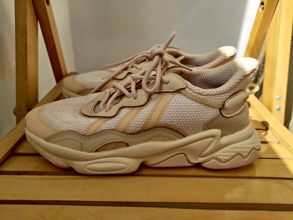 Маратонки Adidas Ozweego