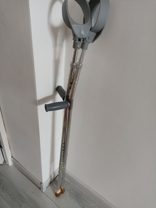 Продаётся костыль