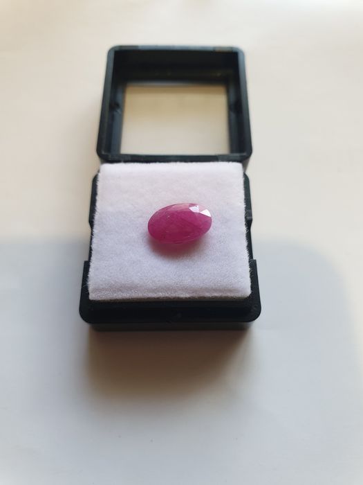 Естествени скъпоценни камъни