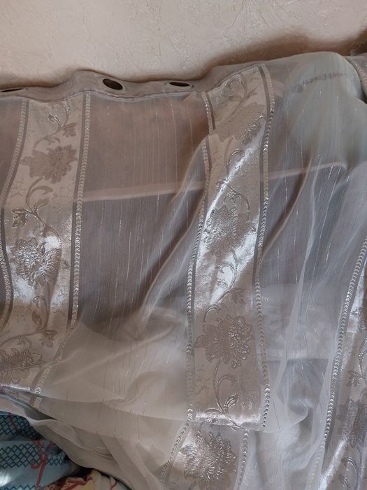 Продам тюль с люверсом