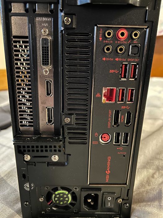 Геймърски i5 7400/GTX 1060 3gb/16gb рам/SSD+HDD 1.25tb/MSi Nightblade