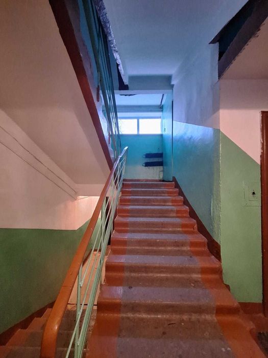 3х ком квартира 1 этаж 20 мкр