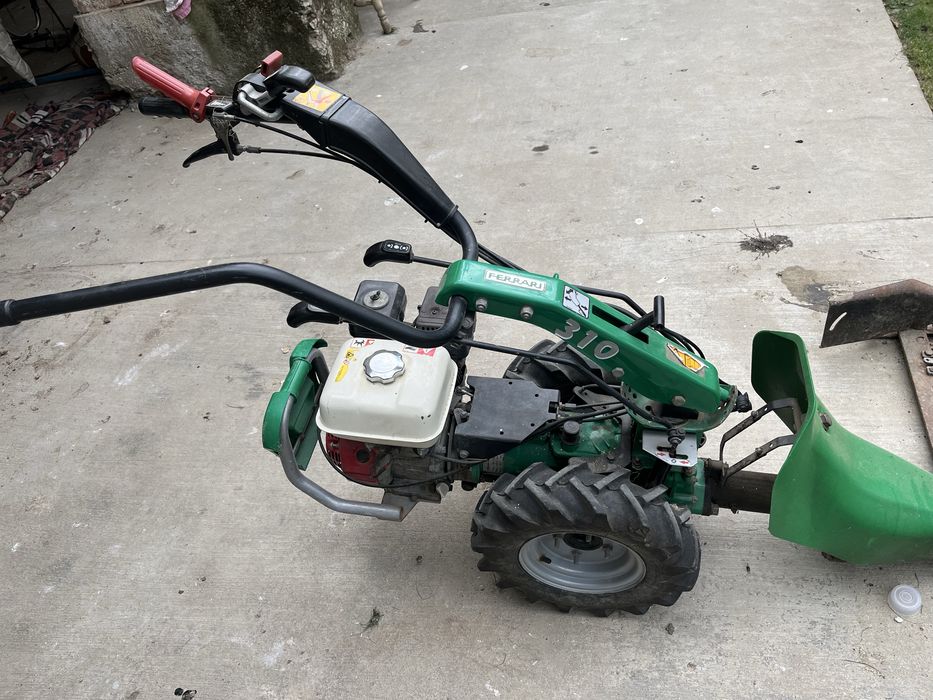 Cositoare ferrari ,stare functionare aproape noua ..