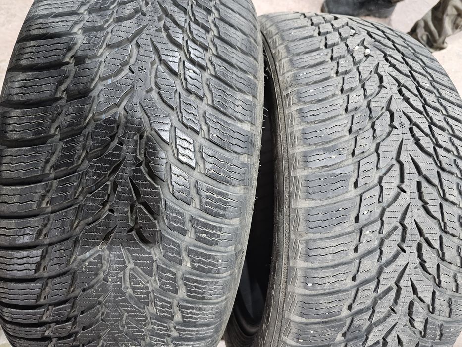 De vanzare cauciucuri Nokian  iarna 235/50/R17