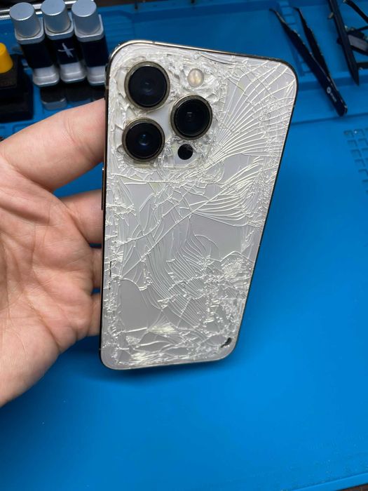 Смяна на заден капак / стъкло на iPhone 11/12 Mini/13/14/15/16 Pro Max