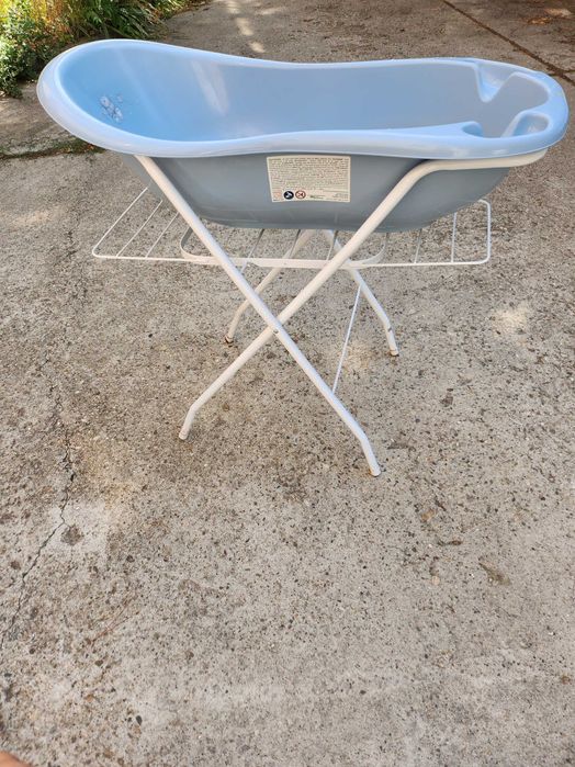 Бебешка ваничка и стойка