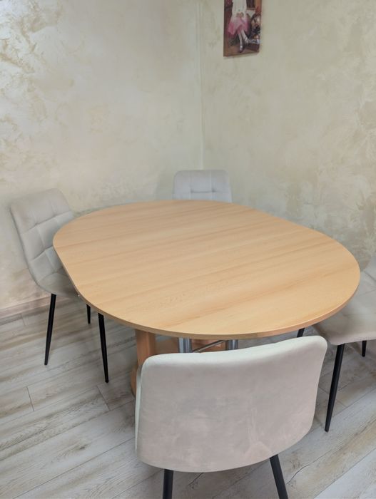 Masa rotundă extensibila
