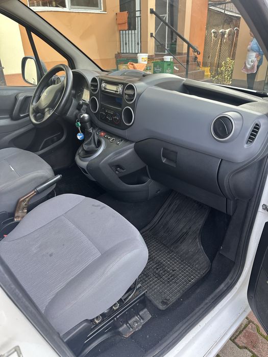 Peugeot Partner 2012  euro 5 in stare foarte buna de functionare