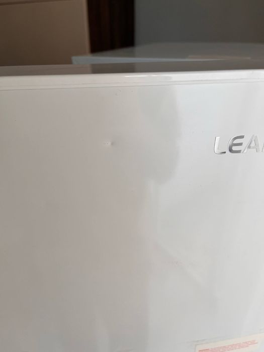 Холодильник Leadbros HD-145RW белый