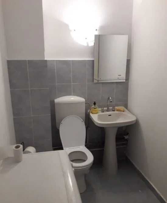 Дава се под наем Едностаен апартамент в Пловдив, Каменица 2 - 32 кв.м за 204 € - Снимка #3