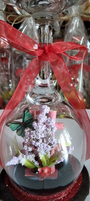 Pahare decorative cu suport pentru lumânare