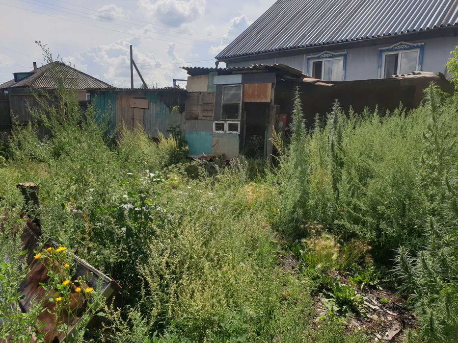 Продам два учстка в одни руки