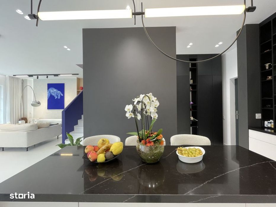 DE VANZARE: Vila cu 5 camere, individuala, design scandivat