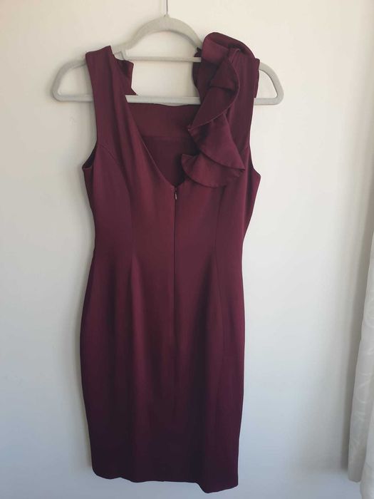 Елегантна вечерна, коктейлна рокля от Karen Millen.