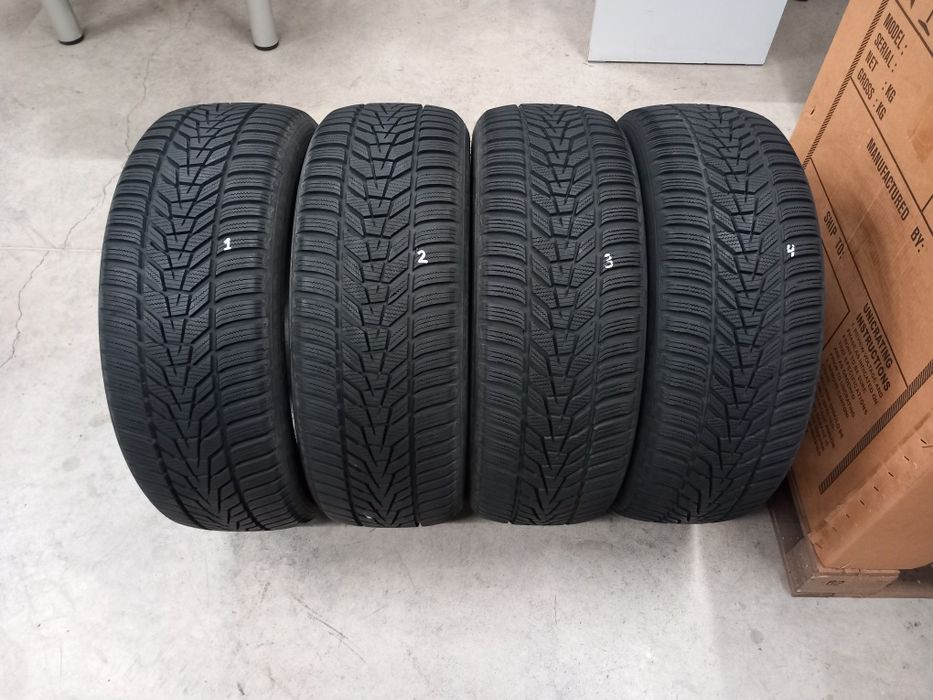 235/55R19 105V 4бр.Hankook WINTER Неразличими от НОВИ