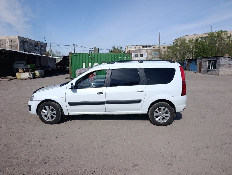 Продам Лада Ларгус