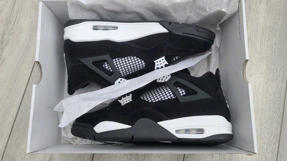 *REDUCERE* Jordan 4 Retro White Thunder - Verificare Colet