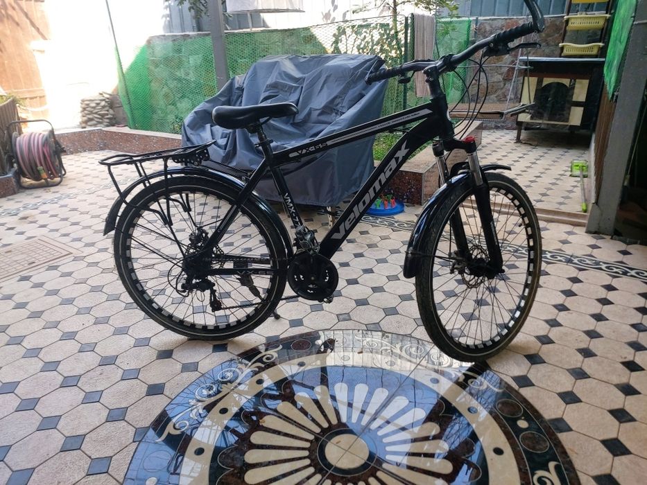 Велик скоростной спортивный