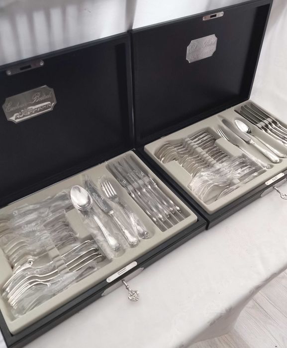 Tacamuri din argint masiv 800 Auerhahn nefolosite pentru 12 persoane