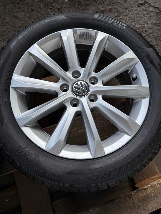 4x Anvelope NOI Iarna 215/55 r17 seal - Pirelli Sottozero 3 Winter