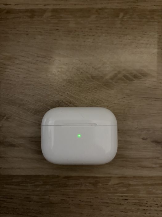 Продам airpods pro