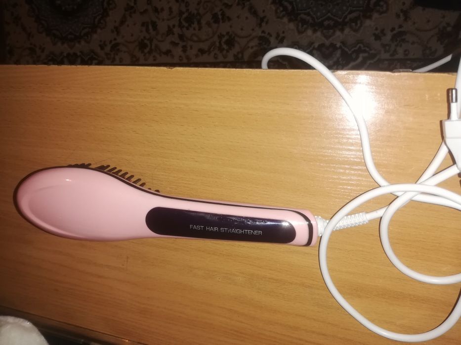 Расчёска выпрямитель