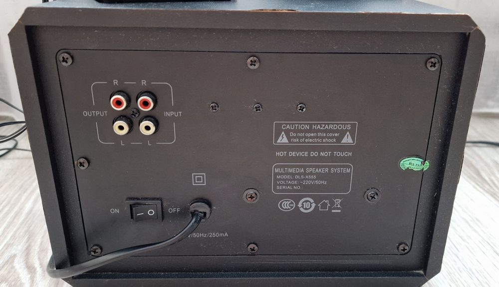 Продам саббуфер в хорошем состоянии