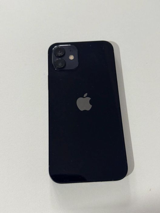 Vand iphone 12 64gb