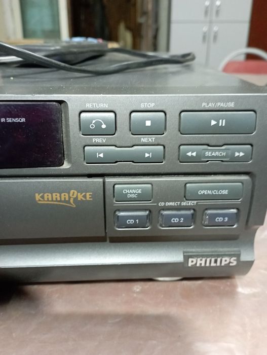 Караоке PHILIPS.