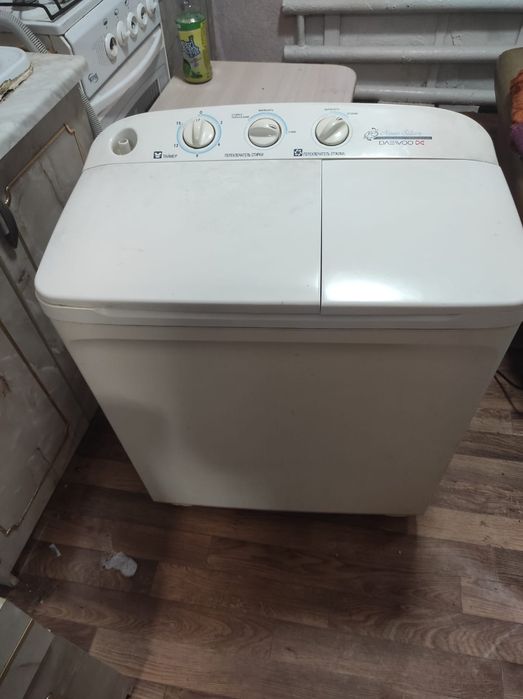 Продам машинку полуавтомат